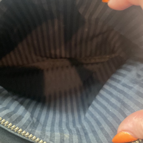 Coach Vintage Cow Hide Leather Adjustable strap Purse - Picture 10 of 12